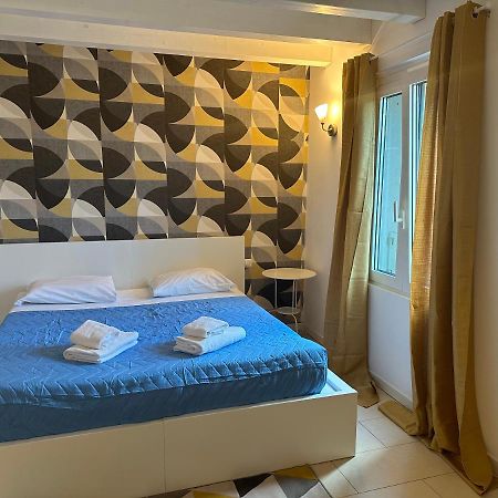 Feel - Accademia Carrara Apartment ベルガモ エクステリア 写真