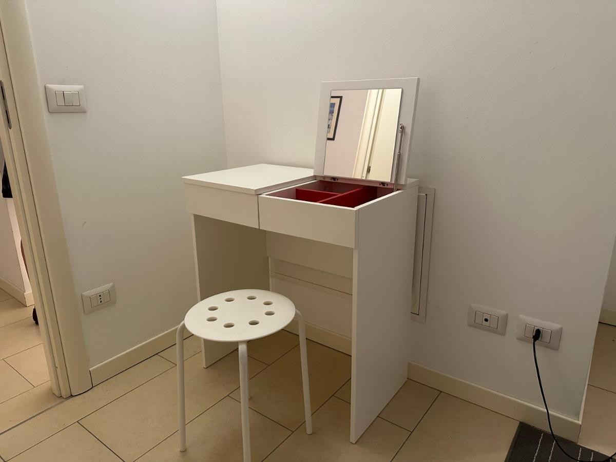 Feel - Accademia Carrara Apartment ベルガモ エクステリア 写真