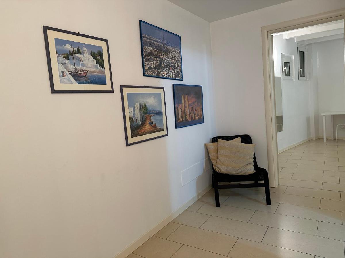 Feel - Accademia Carrara Apartment ベルガモ エクステリア 写真