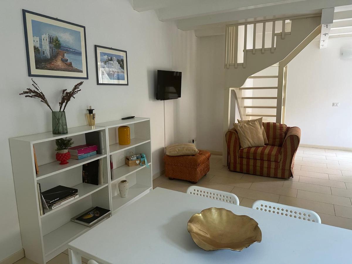 Feel - Accademia Carrara Apartment ベルガモ エクステリア 写真